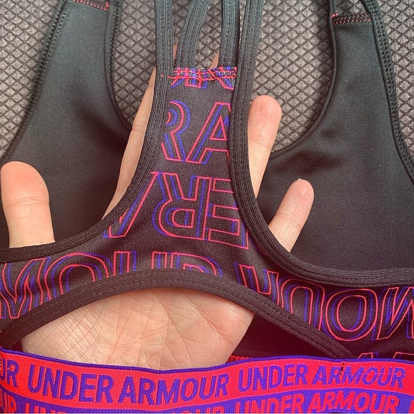 Under Armour Youth HeatGear Armour Printed Novelty Sports Bra, size Medium - Picture 5 of 8